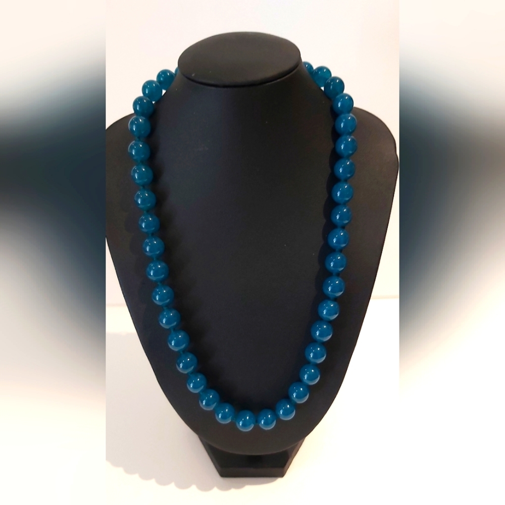 Genuine Teal Jade Necklace 18"